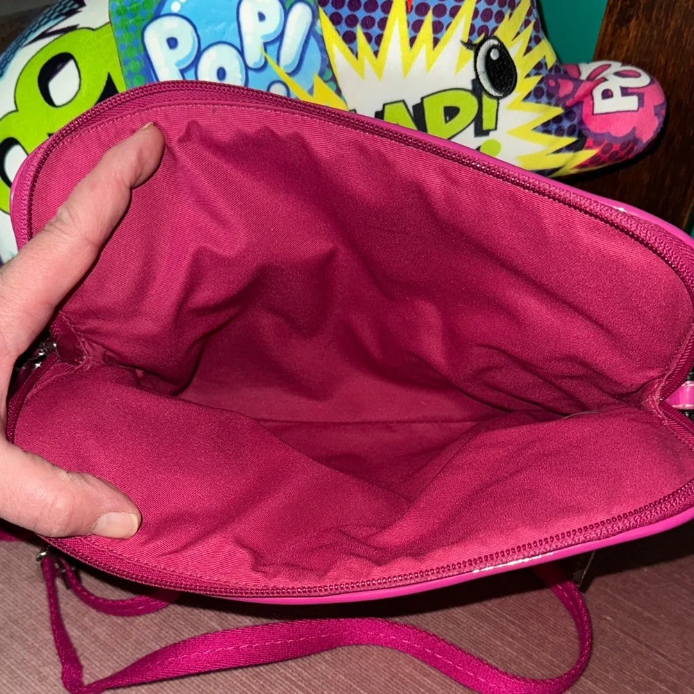 💕💕💕💕Coach Fuchsia Embossed IPAD Bag